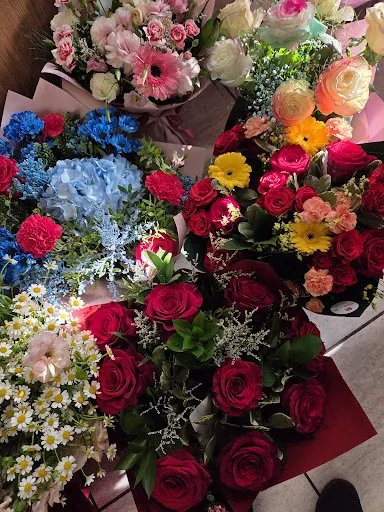 Finezja Kwiatomat 24/7